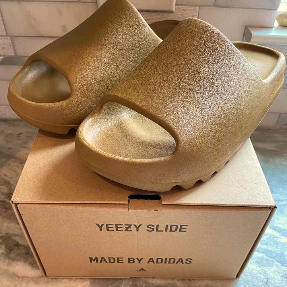 Yeezy Slide Made By Adidas